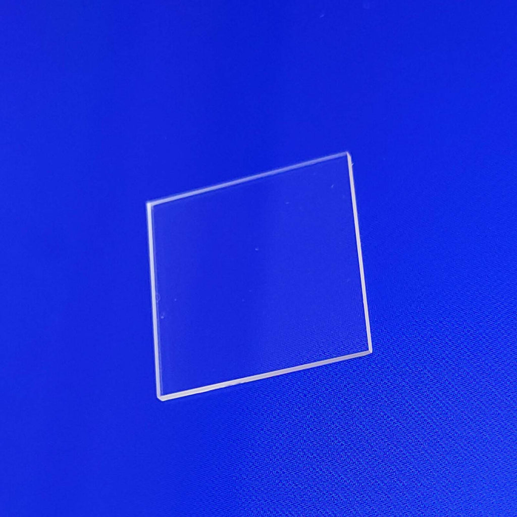 25*25mm Custom UV-permeable Corrosion-resistant Square Quartz Glass Assemblies